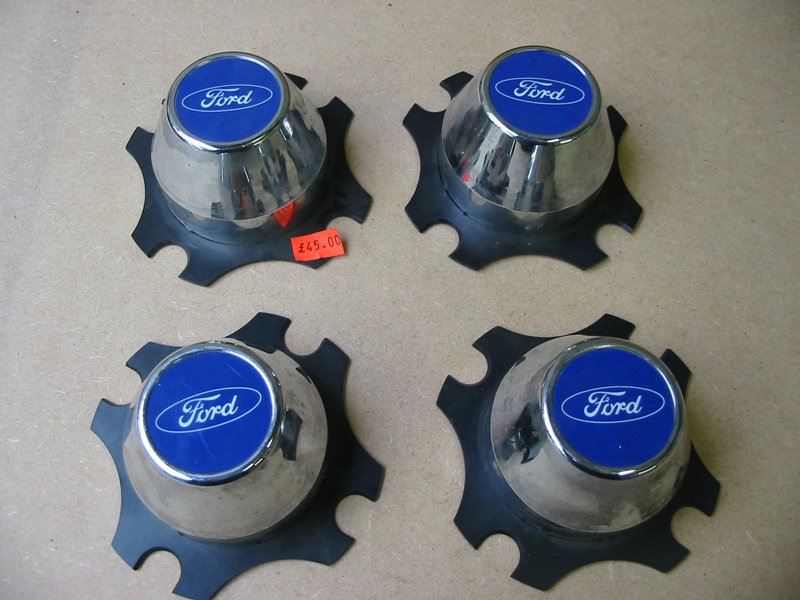 Ford chromed plastic wheel centres