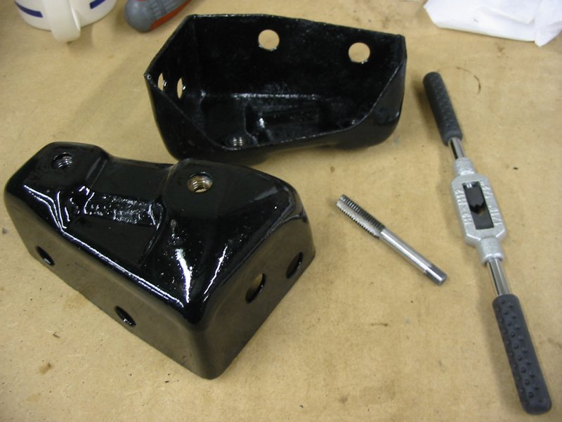 Shiny ARB mounts Capri front anti roll bar chassis mounts