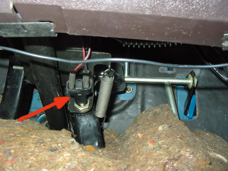 Brake light switch fitting Brake light switch fitting on Capri